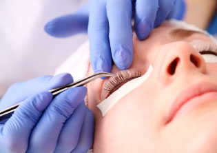 Ламинирование бровей и ресниц